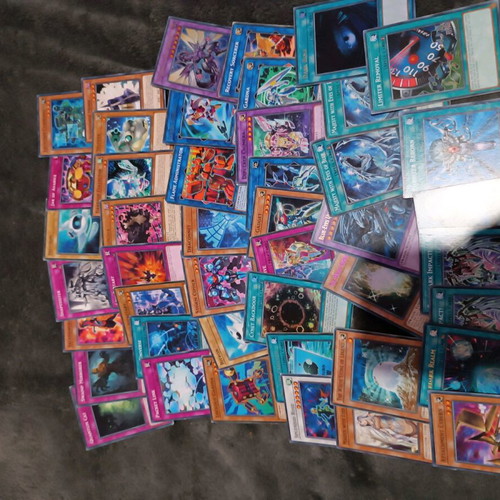 deck yugioh kaiba FiGPiN Pops and Pins Exclusive Seto Kaiba #1055 LE 1500 YuGiOh