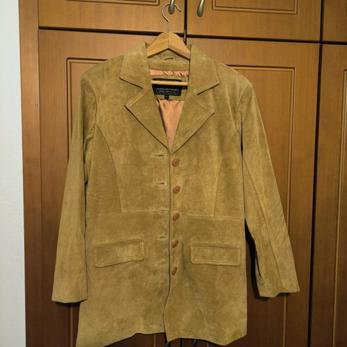 Leather jacket medium almost unused, beige