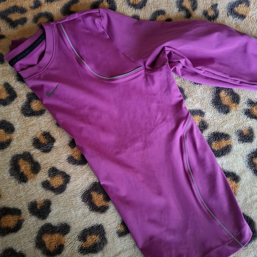 Nike Run Division women's water-repellent shirt like new size M