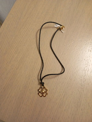 Four-Leaf Clover Necklace new