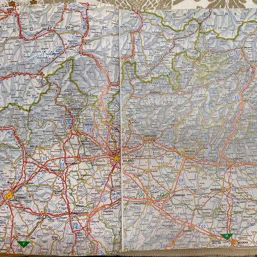 AA Road Atlas Italy 2006 like new, Italy road map