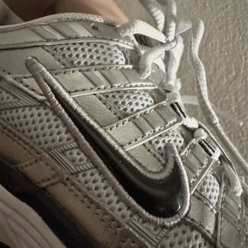 Nike P6000 women's silver sneakers size 37.5