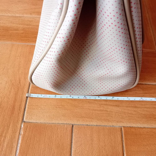 Tous women's handbag like new, ecru color with case