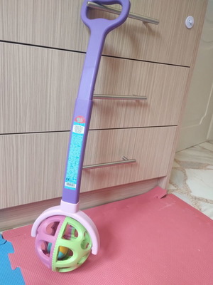 Junior Baby Pull Toy Wheel in Like New Condition