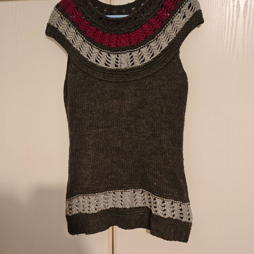 Long winter sleeveless sweater used, gray, size S