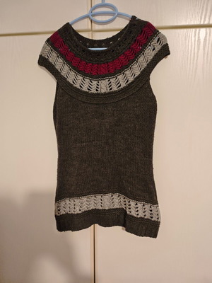 Long winter sleeveless sweater used, gray, size S