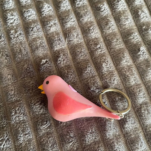 Keychain with light and sound pink like new