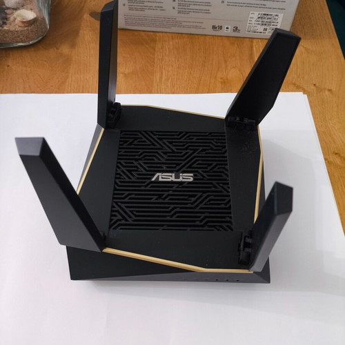 Router WiFi 6 ASUS AX6100 Tri-Band RT-AX92U like new