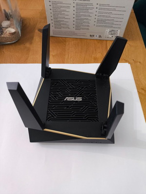 Router WiFi 6 ASUS AX6100 Tri-Band RT-AX92U σαν καινούργιο