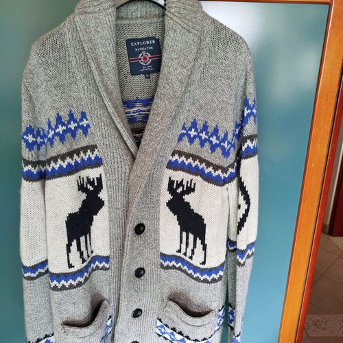 Explorer cardigan gray XL like new, perfect condition