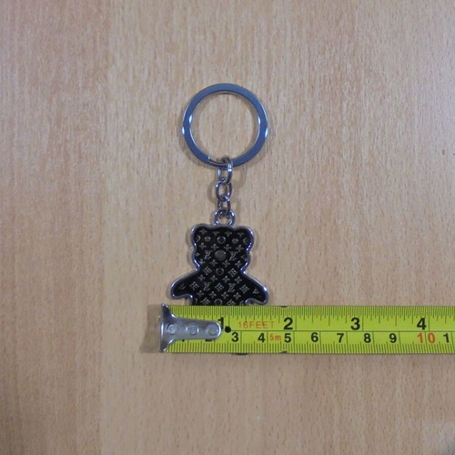 Women's metal keychain with teddy bear like new, black and silver
