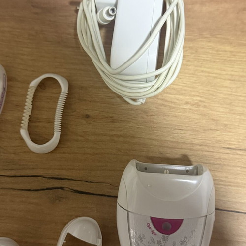 Philips hair removal device