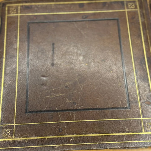 Photo album for thick cardboard photos used, shutter broken