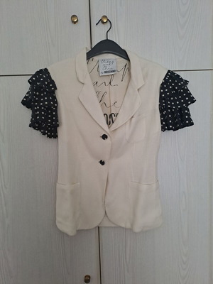 Moschino short-sleeve linen jacket like new, white with polka dot sleeves