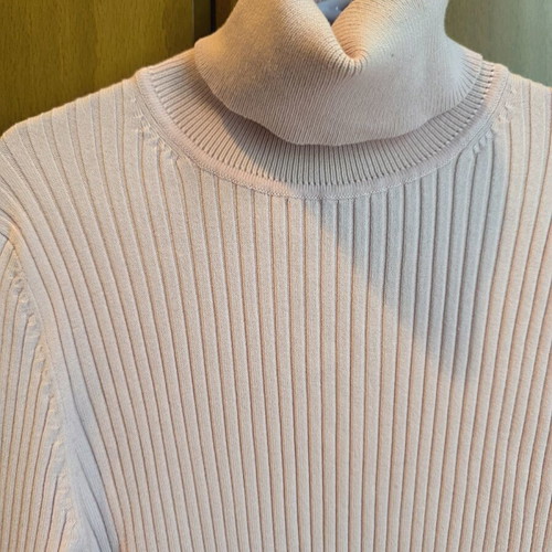 Zara pink turtleneck ribbed blouse new size medium