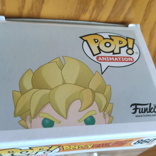 Dragonball Z Super Saiyan Goku 860 Funko Pop used