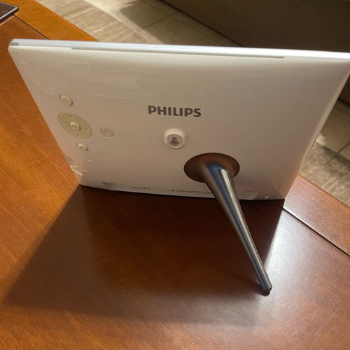 Philips digital photo frame like new, 8-inch screen