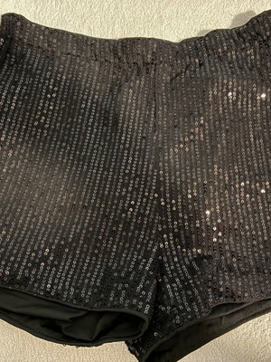 Evening shorts with sequins new size M