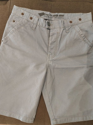 Reg TM 9886 bermuda shorts new, light blue, size W32