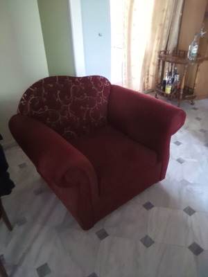 Πολυθρόνα σαν καινούργιο, διαχρονικός σχεδιασμός σαλονιού