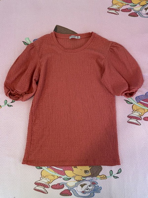 Stradivarius Textured Coral Puff Sleeve Top like new, size L