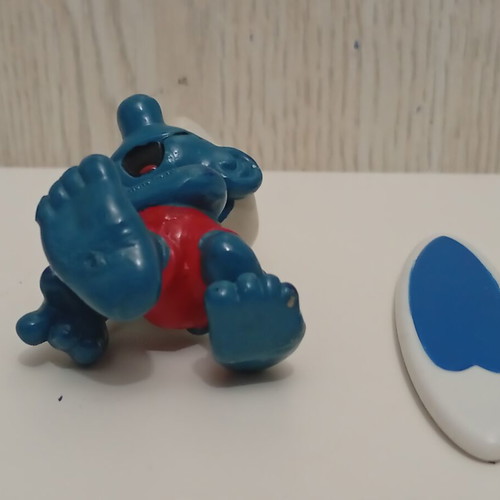 Schleich Peyo Smurf The Lost Village Surfer Figure with Surfboard