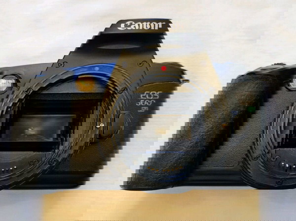 Canon Eos 500 N