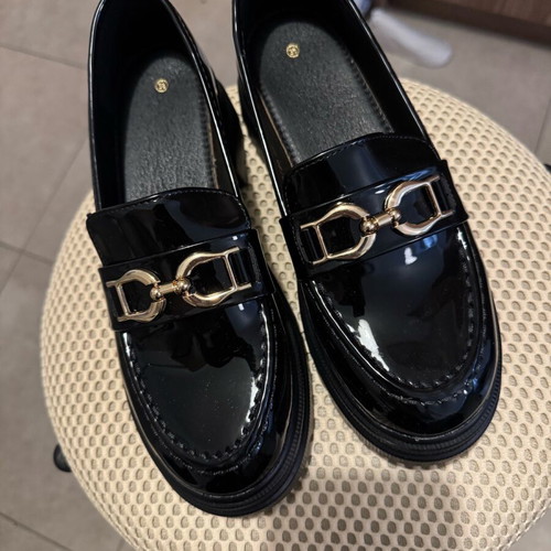 Women’s moccasins new, size 38, black