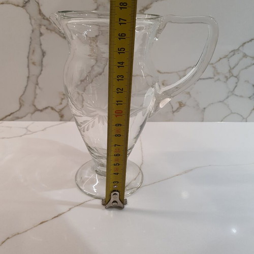 Crystal pitcher like new