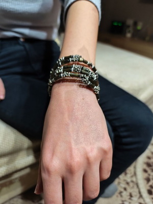 Apefthon women's bracelet green like new