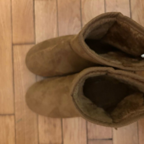 Boots size 40 like new