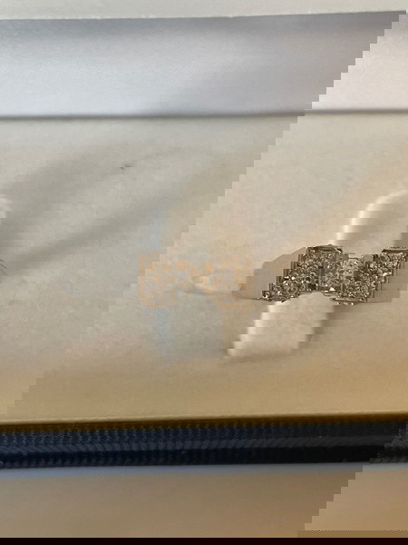 Δαχτυλιδι από λευκόχρυσο με ζιργκον