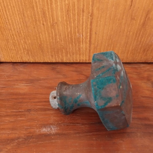 Door knob