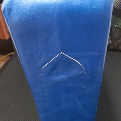 Handbag handmade with genuine blue leather, like new