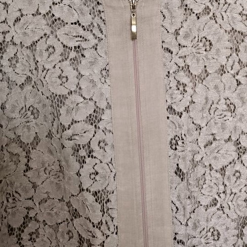 L lace beige jacket-style blouse like new, size L