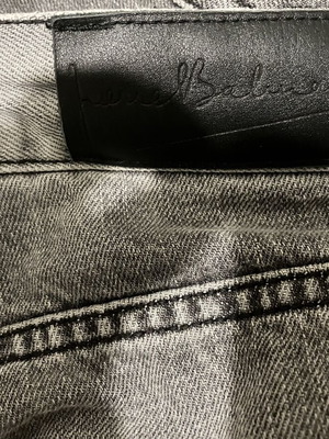 Τζιν Balmain σαν καινούργιο, νούμερο 34 ιταλικό 48, πολύ στενή γραμμή