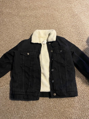 Bershka jean jacket like new, black, size XS