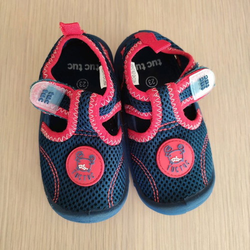 Tuc Tuc beach shoes used, size 23, blue and red