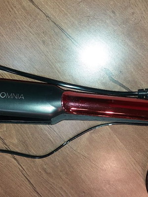 Electric jumbo hair straightener like new