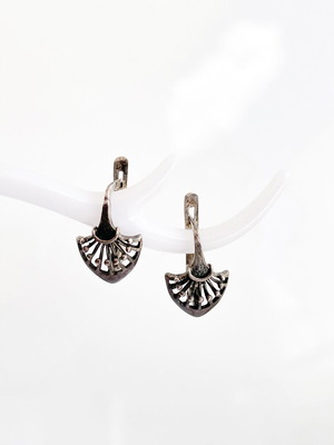Vintage 925 silver earrings with filigree used