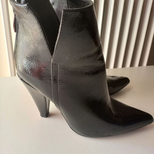 Tsakiris Mallas stiletto ankle boots black, like new, size 38
