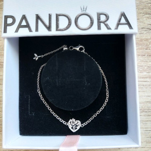 Pandora 925 silver bracelet with cubic zirconia new in box