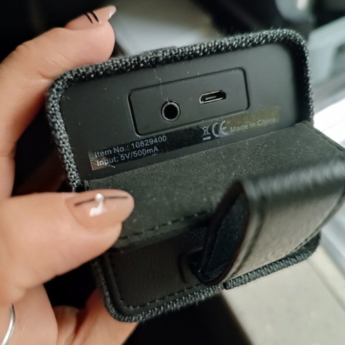 Hager portable wireless Bluetooth speaker with fabric cover