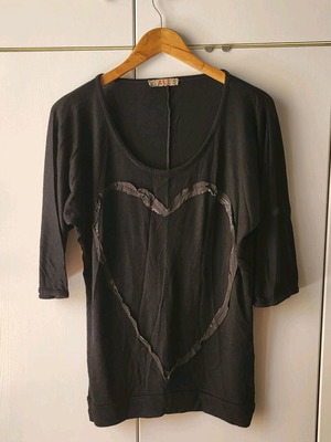 Attrattivo Boho Batwing Shirt like new, black, size S