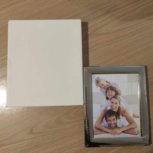 Silver-plated photo frames new 15x20 cm and 13x18 cm