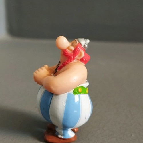 Collectible figure Obelix 4 cm used