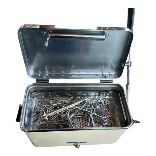 Aesculap J-928 Dry Heat Sterilizer Used Professional Tabletop