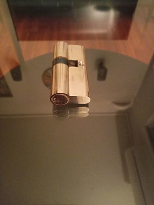 AGB security lock cylinder like new