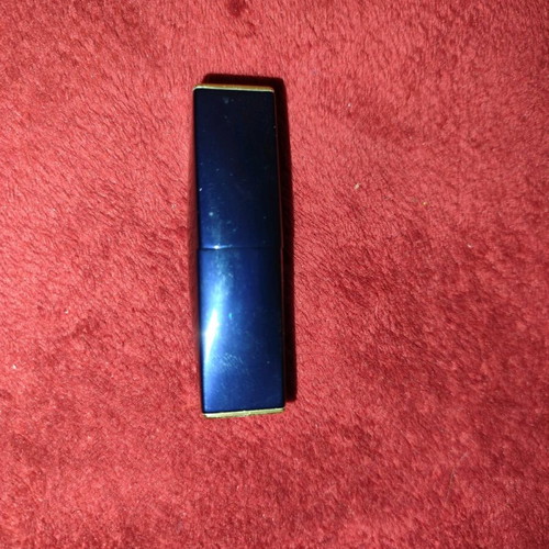 Estée Lauder Envy Metallic Matte 130 Brushed Bronze Lipstick like new