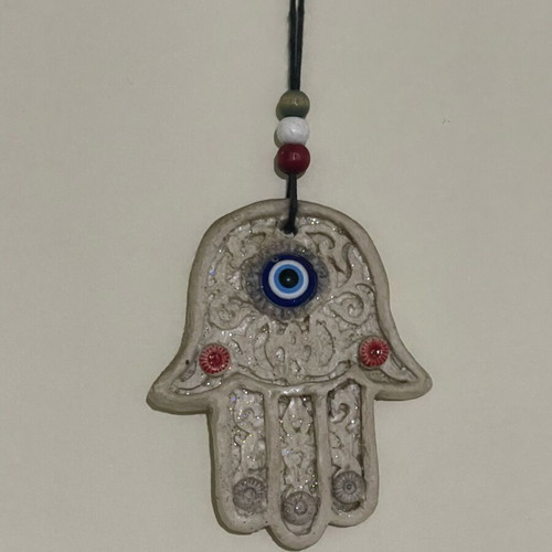 Decorative Hamsa hand with eye charm like new, 11 cm